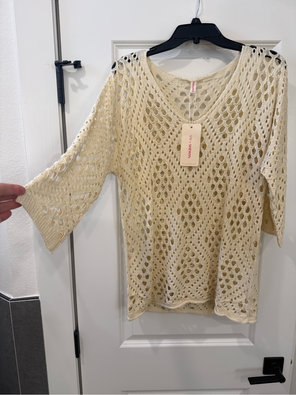 Amazon Women's Open-Knit V-Neck Sweater - Cream
